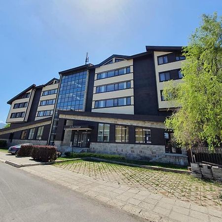 אפרטהוטל רזלוג Sunny Duplex With Spectacular View In Terra Complex מראה חיצוני תמונה